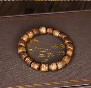 Green Kynam Agarwood Bracelet from Hainan 11mm Beads Genuine Wild Agarwood